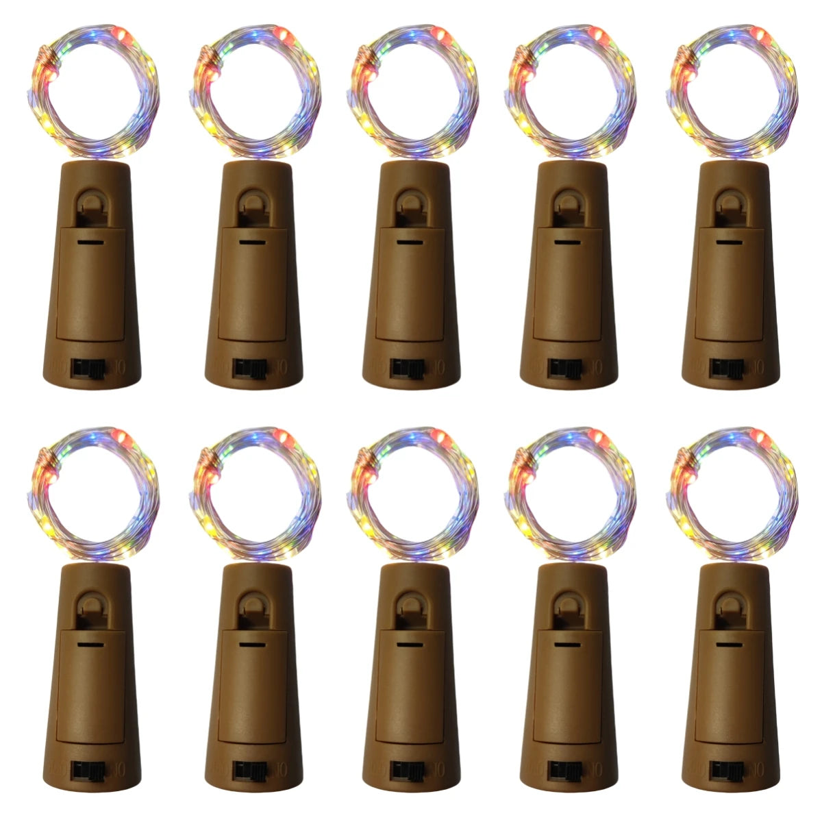 Luzes de fada em garrafas de vinho – perfeitas para festas e decoração.